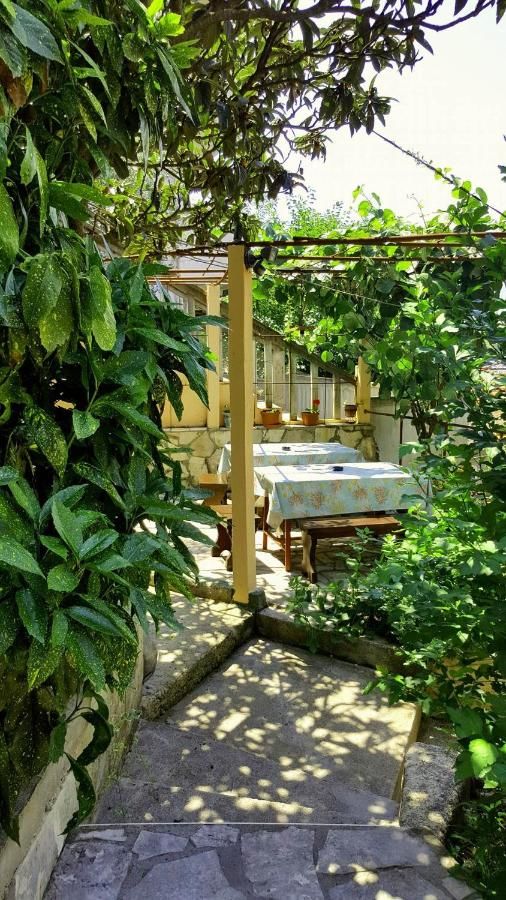 Апартаменты Apartments Vučinović Тиват