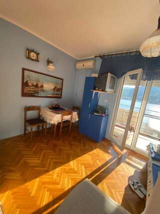 Апартаменты Apartments Vučinović Тиват Номер-студио с балконом и видом на море-79