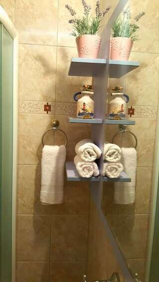 Апартаменты Apartments Vučinović Тиват Номер-студио с террасой и видом на море-20