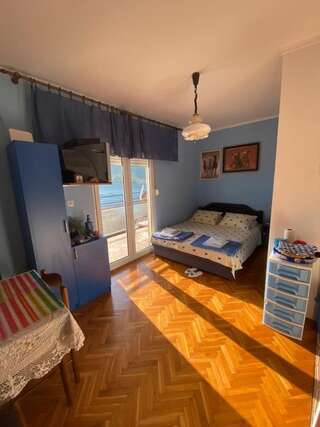 Апартаменты Apartments Vučinović Тиват Номер-студио с балконом и видом на море-46